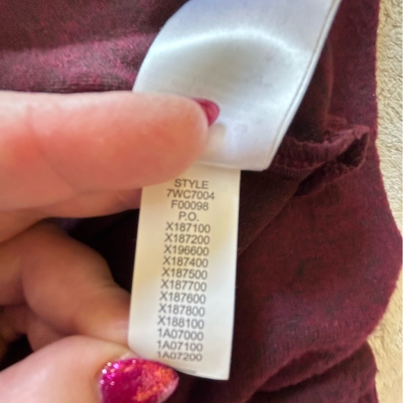 NWT Lucky 🍀 Brand burgundy soft v-neck sweater Size S - Picture 11 of 14